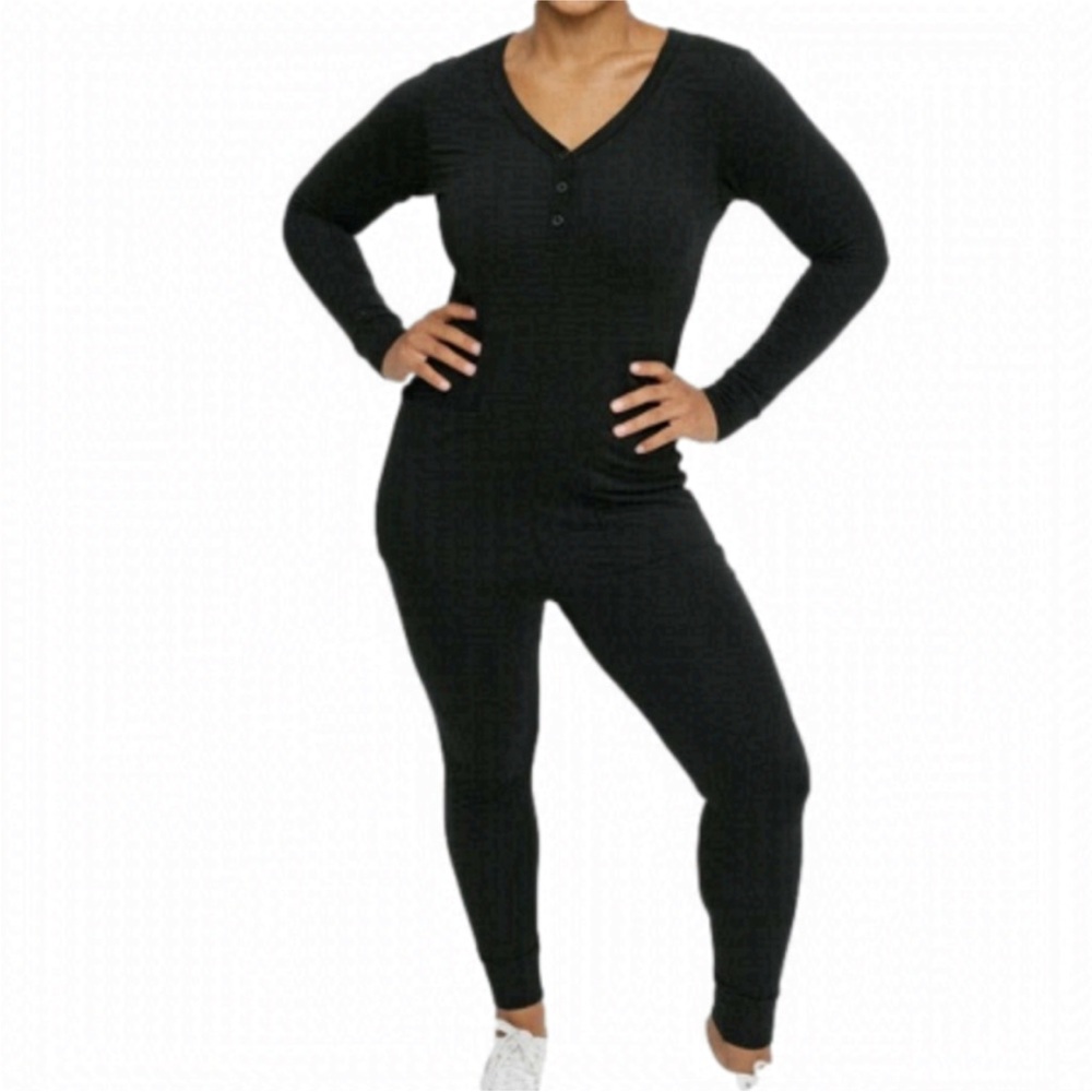 NWT Smash + Tess Wednesday Henley Black Long Sleeve Romper